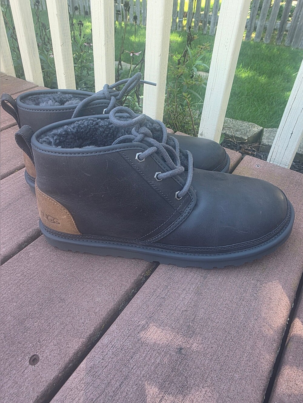 UGG NEUMEL LEATHER ERA SHEARLING LINED CHUKKA BOOTS Men's 9